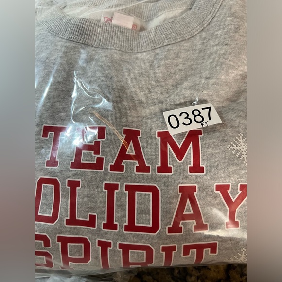 ☄️Any 2 for $10☄️
KT NWTWonderland Women’s Christmas Sweatshirt Size XS - Picture 10 of 11